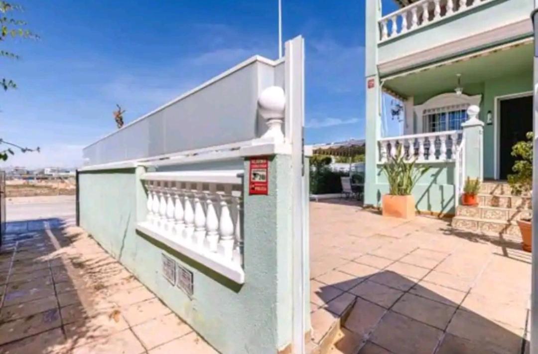 Bungalow Adaptado, Terraza Muy Grande Y Soleada. Gran Alacant Exteriör bild