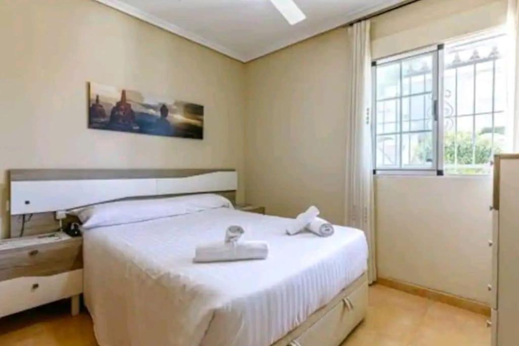 Bungalow Adaptado, Terraza Muy Grande Y Soleada. Gran Alacant Exteriör bild